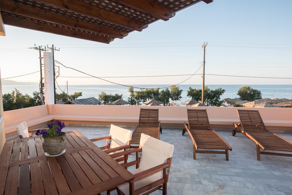 Mythos Beach Hotel Apartments Малеме Екстер'єр фото