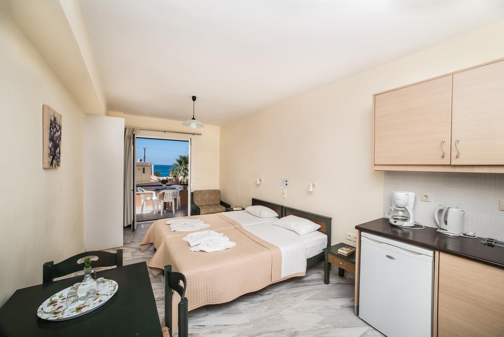 Mythos Beach Hotel Apartments Малеме Екстер'єр фото